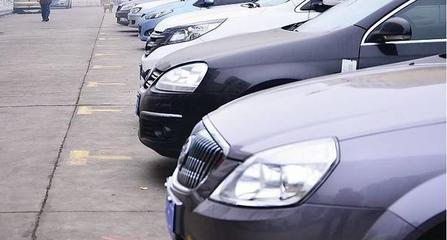 銀川經(jīng)營性停車場收費(fèi)調(diào)整引發(fā)熱議，上班族直呼“壓力山大”